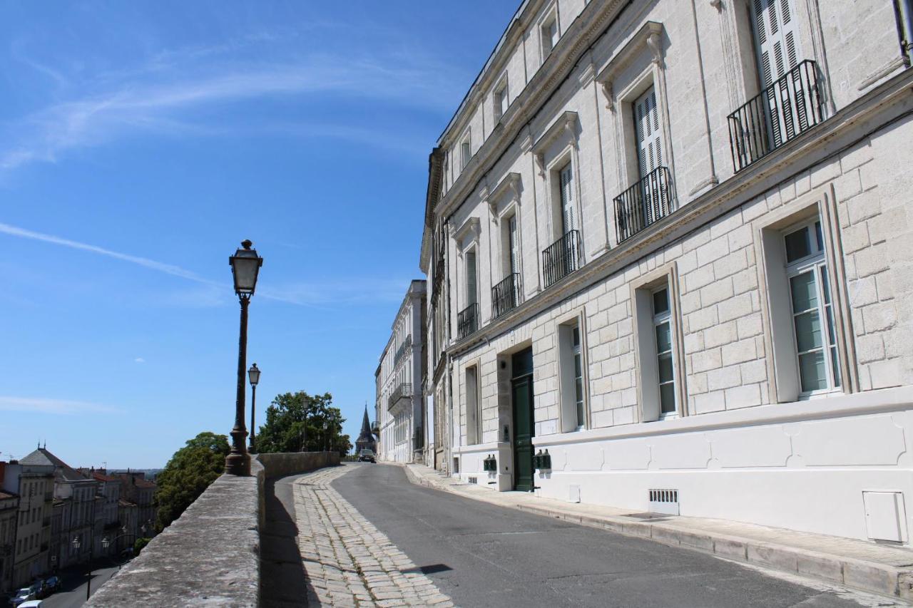 Le Rempart Du Midi Aparthotel Angouleme Luaran gambar