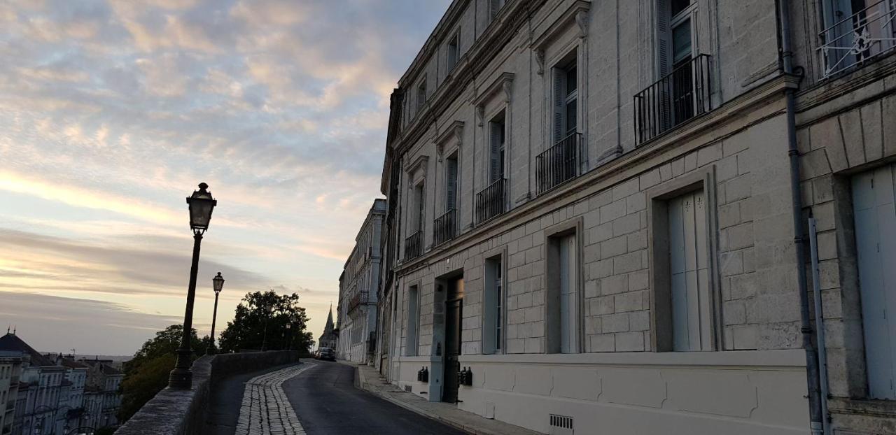 Le Rempart Du Midi Aparthotel Angouleme Luaran gambar